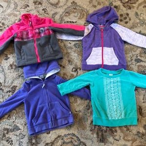Bundle of girls 2t sweatshirts